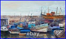 Bretagne, bateaux de pêche amarrés dans le port. HST signée Guy CLARET. 46x61 cm