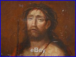 Mignard Buste de Christ à la couronne d'épines Huile sur toile début XVIIIème