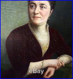 Portrait de Femme Huile sur Toile Ecole Française du XIXème siècle