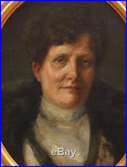 Portrait de femme Huile sur toile Ecole française début XXème siècle