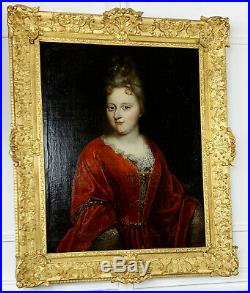 Portrait du XVIIIe d'une femme de qualité Louise de Raymond Huile sur toile