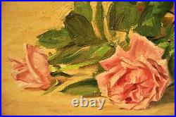 Roses sur entablement. Signé RIETER. Huile sur toile de 1927. Cadre 39 x 49 cm